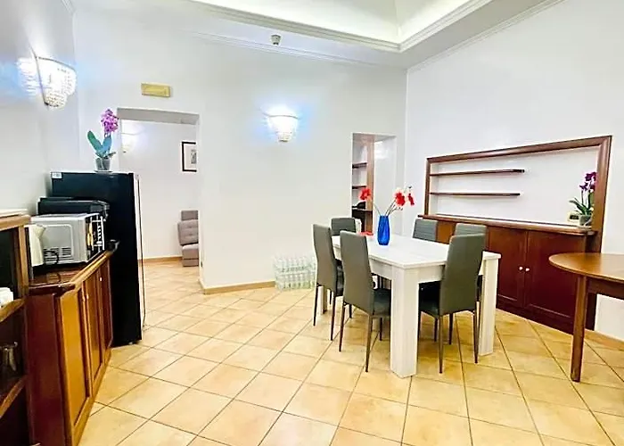 Place מלון 2*